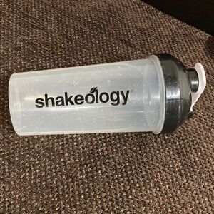 Shakeology Clear Shaker Bottle with Black Lid